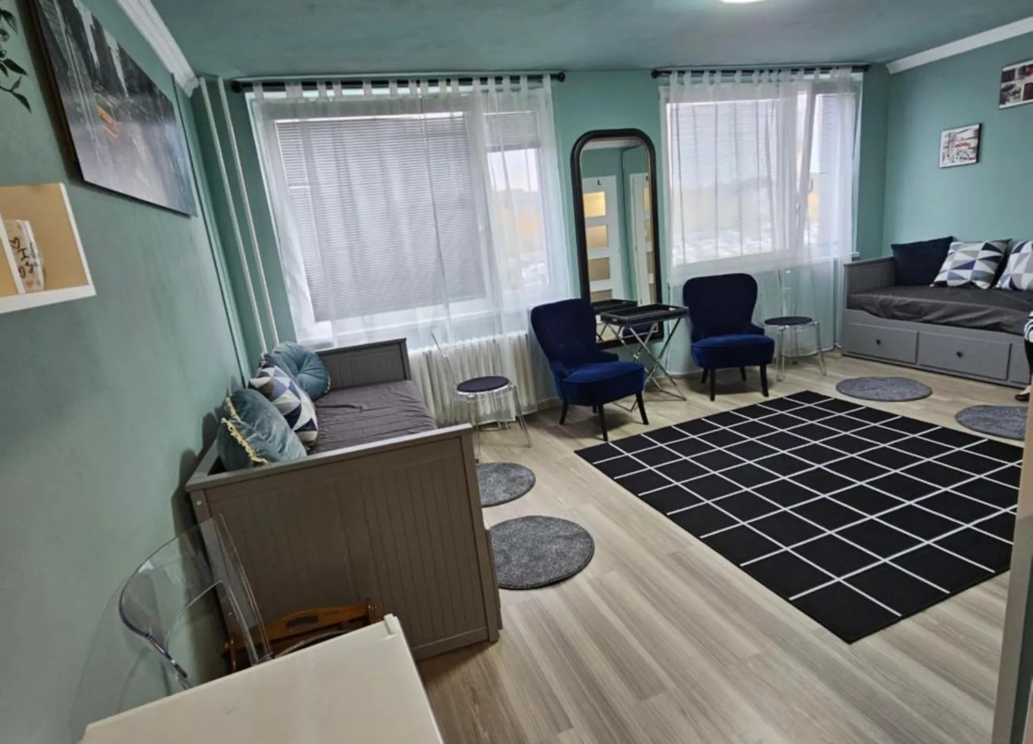 Westfield Apartment Prague